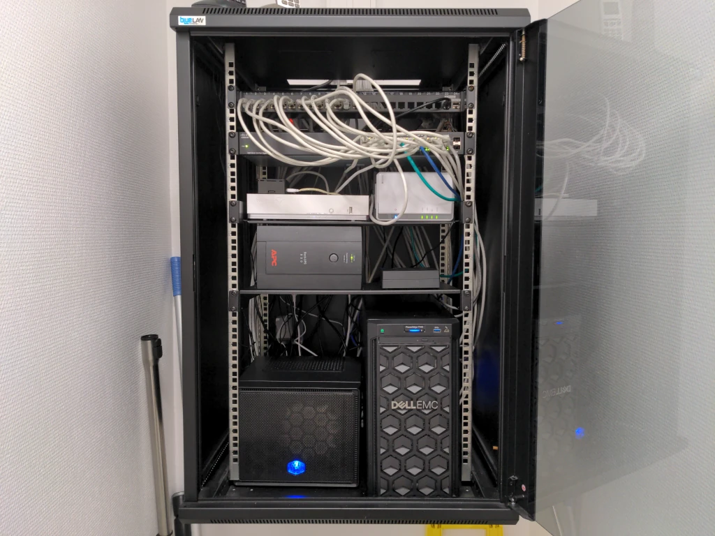 Vue générale de notre baie de brassage